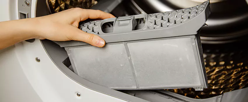 Signs Of A Clogged Dryer Lint Trap in Kentwood, Michigan